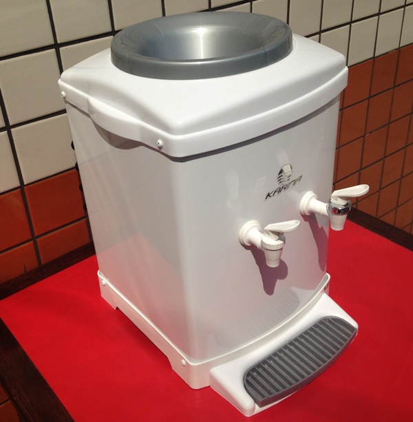 BEBEDOURO DE GALÃƒO MESA REFRIGERADO BRANCO 220 VOLTS