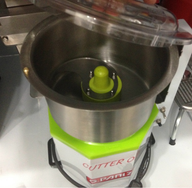 PROCESSADOR CUTTER 5 LITROS G.PANIZ CUBA EM AÃ‡O 304 9 PARA MAIONESE, PASTAS, PATÃŠS E MOLHOS